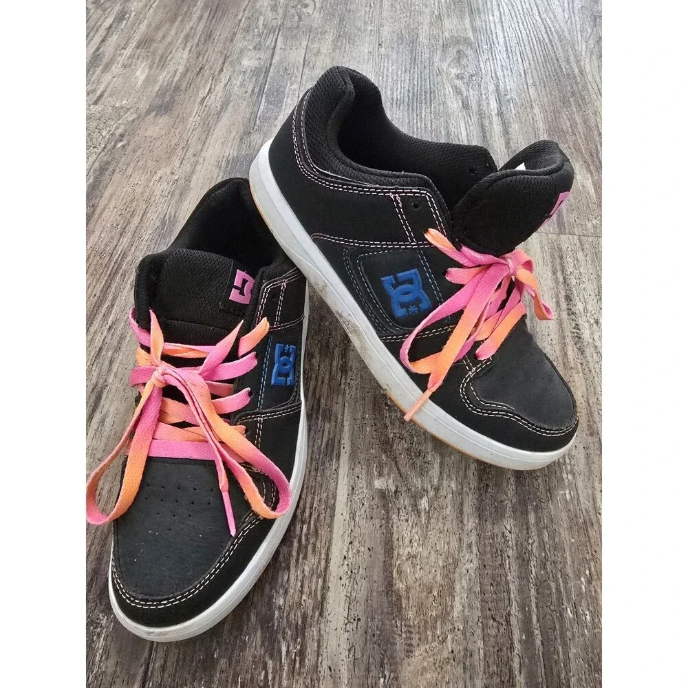 DC Shoes Cure Women’s Skate Shoes Size 6 Black Pink Orange Laces ADJS100169 Used